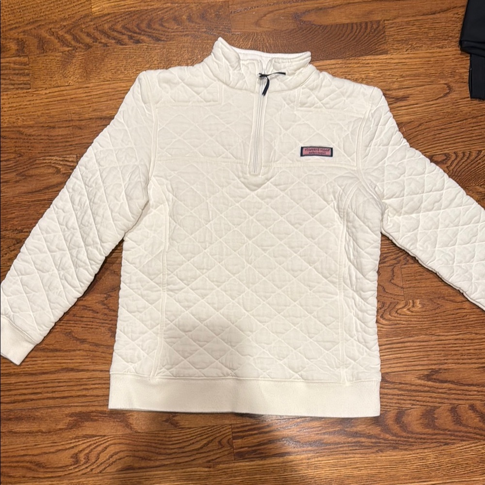 Quilted Vineyard Vines ladies pullover
